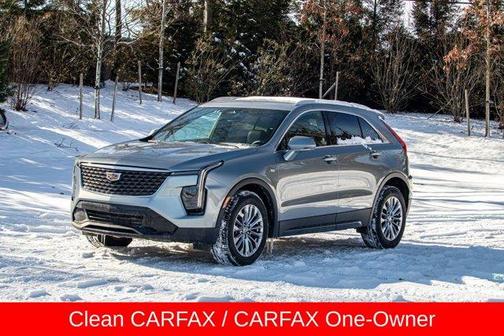 2024 Cadillac XT4 Premium Luxury