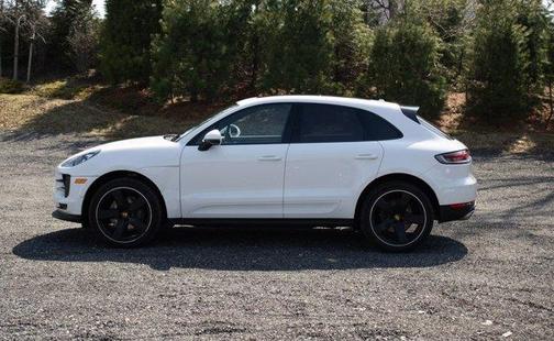 White 2021 Porsche Macan S
