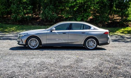 Gray Metallic 2024 BMW 540 i xDrive