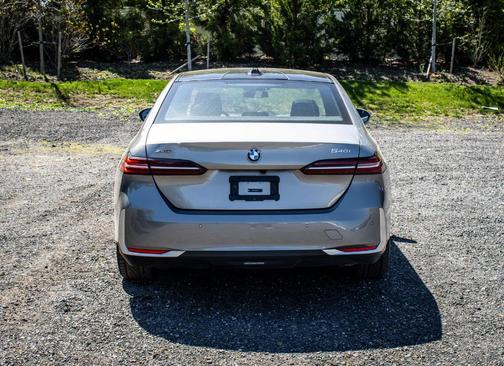 Gray Metallic 2024 BMW 540 i xDrive