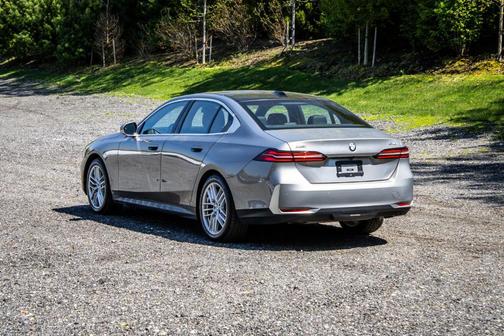 Gray Metallic 2024 BMW 540 i xDrive