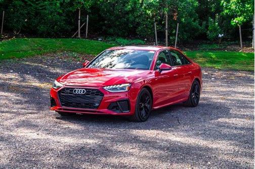 2023 Audi A4 45 S line Premium Plus