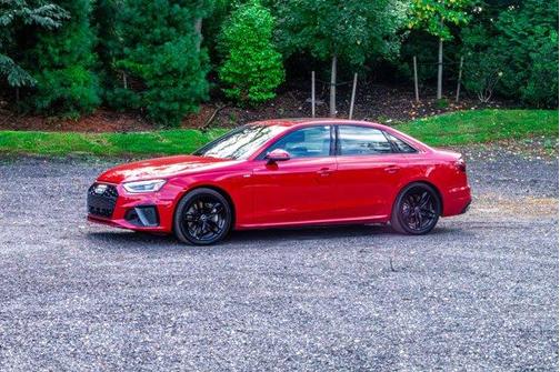 2023 Audi A4 45 S line Premium Plus