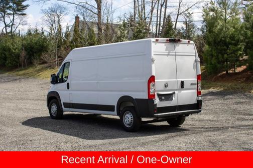 Bright White Clearcoat 2024 RAM ProMaster 2500 High Roof