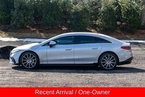 Gray 2022 Mercedes-Benz EQS 450+ Base