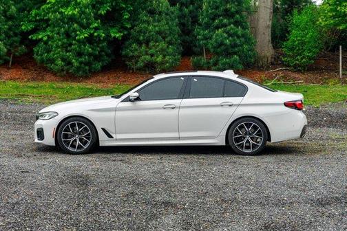 2021 BMW 530 i xDrive