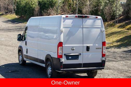 Bright White Clearcoat 2024 RAM ProMaster 2500 High Roof