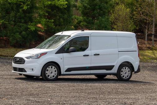 Frozen White 2022 Ford Transit Connect XLT