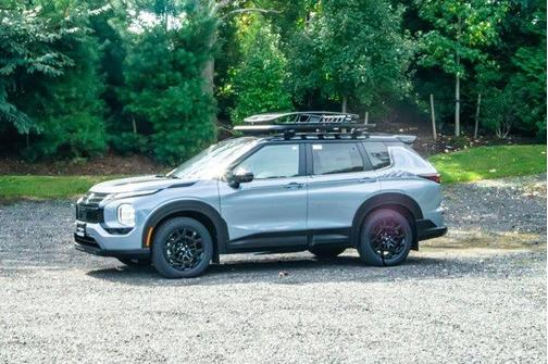 2025 Mitsubishi Outlander