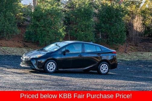 2022 Toyota Prius L