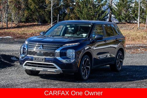 2022 Mitsubishi Outlander SE