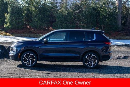 2022 Mitsubishi Outlander SE