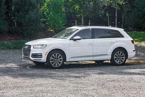 2019 Audi Q7 45 Premium Plus