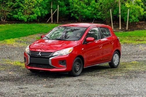 2024 Mitsubishi Mirage ES