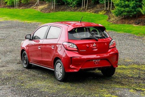 2024 Mitsubishi Mirage ES