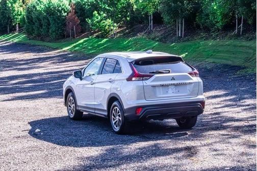 2022 Mitsubishi Eclipse Cross ES