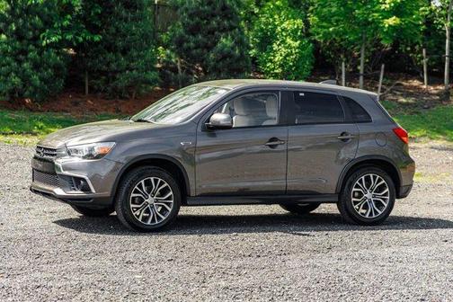 2019 Mitsubishi Outlander Sport ES