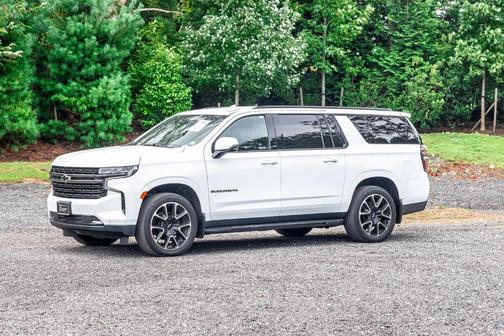 2022 Chevrolet Suburban RST