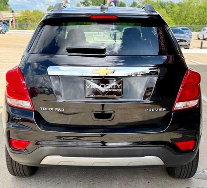 Mosaic Black Metallic 2020 Chevrolet Trax Premier