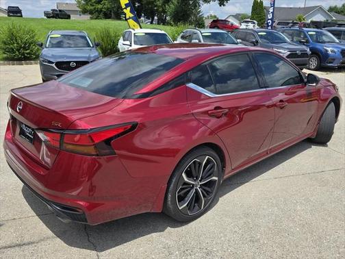 2024 Nissan Altima SR FWD