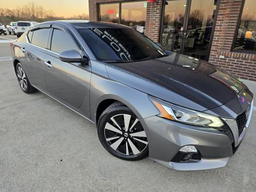 2022 Nissan Altima 2.5 SL