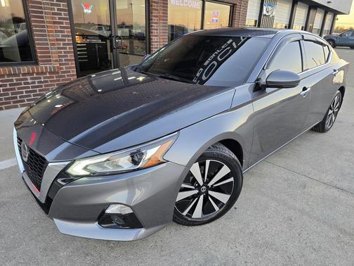 2022 Nissan Altima 2.5 SL