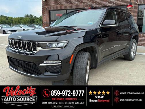Diamond Black Crystal Pearlcoat 2023 Jeep Grand Cherokee Limited