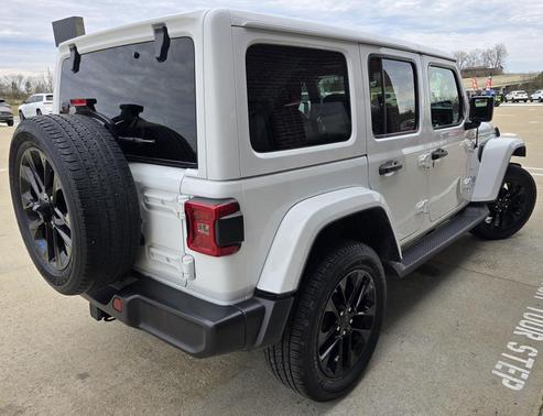 2022 Jeep Wrangler Unlimited 4xe Sahara