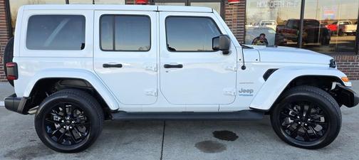 2022 Jeep Wrangler Unlimited 4xe Sahara