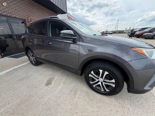 Magnetic Gray Metallic 2017 Toyota RAV4 LE
