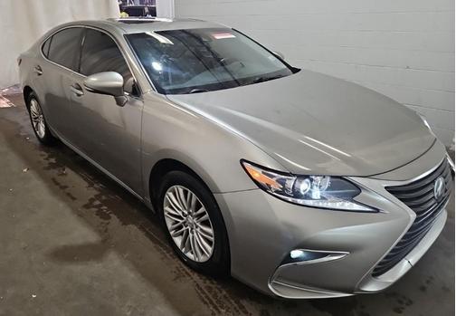 2018 Lexus ES 350 Base