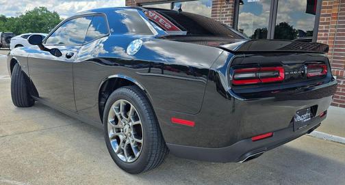 Pitch Black Clearcoat 2017 Dodge Challenger GT