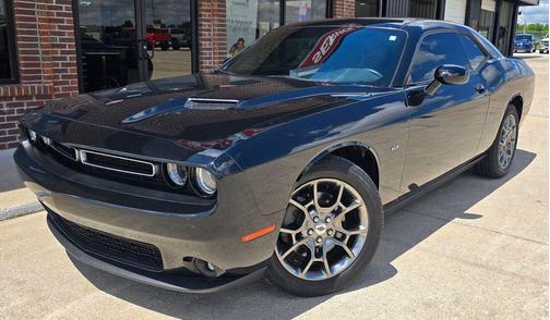 Pitch Black Clearcoat 2017 Dodge Challenger GT