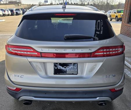2015 Lincoln MKC Base