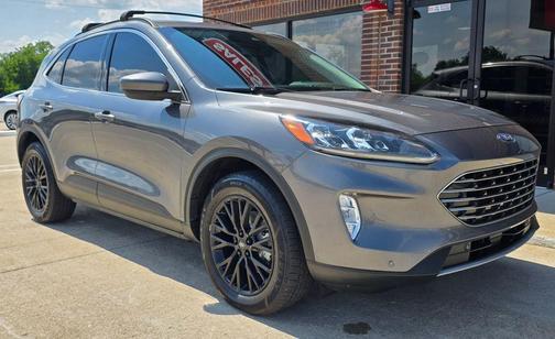 Carbonized Gray Metallic 2022 Ford Escape Titanium
