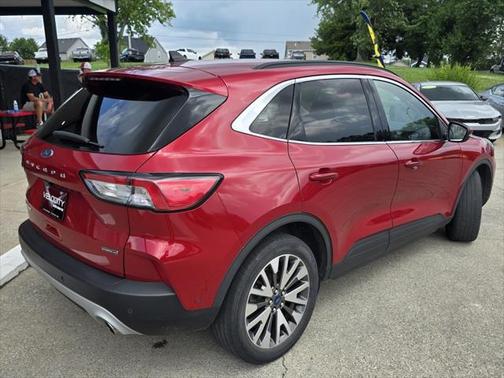 2020 Ford Escape Titanium