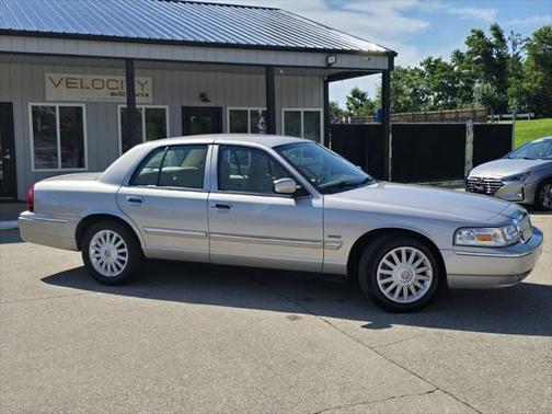 2010 Mercury Grand Marquis LS (Fleet Only)