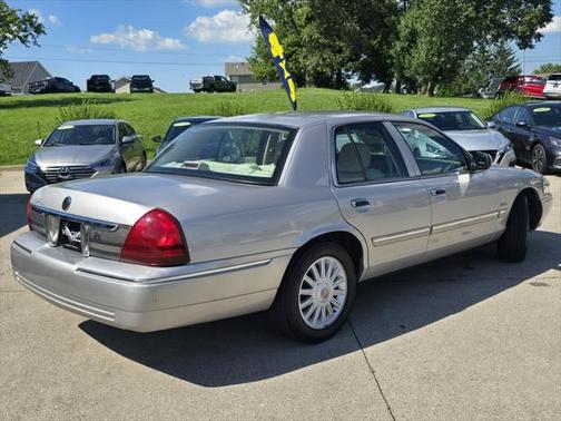2010 Mercury Grand Marquis LS (Fleet Only)