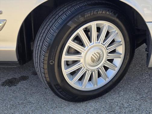 2010 Mercury Grand Marquis LS (Fleet Only)