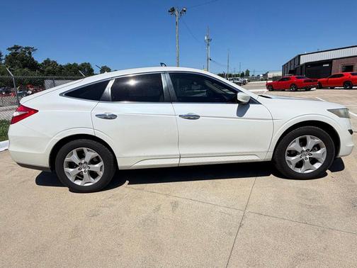 White Diamond Pearl 2010 Honda Accord Crosstour EX-L