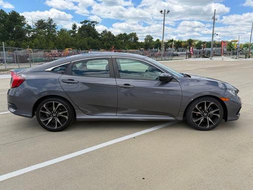 Modern Steel Metallic 2019 Honda Civic Sport