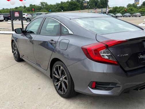 Modern Steel Metallic 2019 Honda Civic Sport
