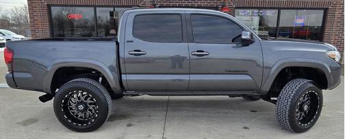 2021 Toyota Tacoma SR5