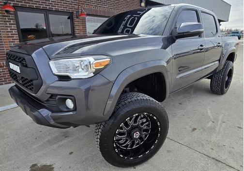 2021 Toyota Tacoma SR5