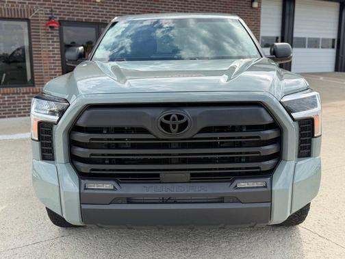 Lunar Rock 2024 Toyota Tundra SR5