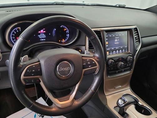 2015 Jeep Grand Cherokee Laredo