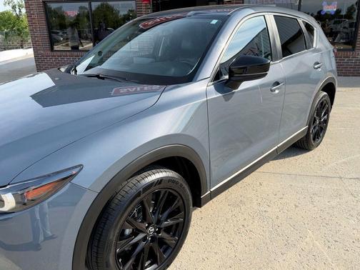 Polymetal Gray Metallic 2024 Mazda CX-5 2.5 S Carbon Edition