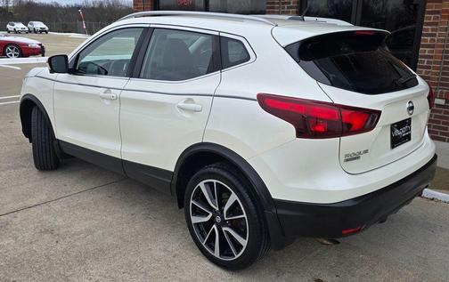 2017 Nissan Rogue Sport SL