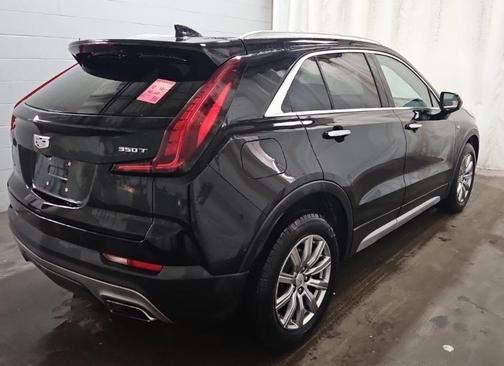 2020 Cadillac XT4 Premium Luxury
