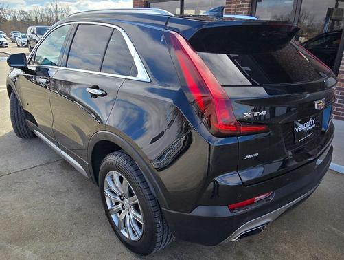 2020 Cadillac XT4 Premium Luxury